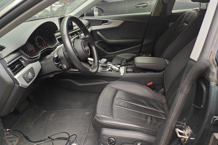 Used Audi A5 2017 Sportback 40 TFSI Fashion Model
