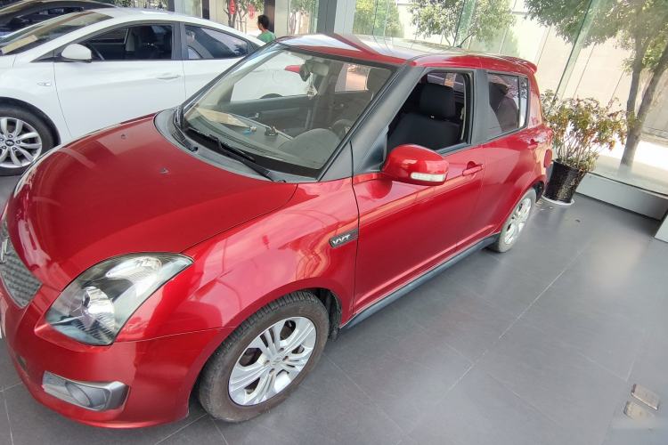 Used Suzuki Swift 2014 1.5L Automatic Fashion Edition