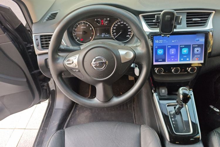 Used Nissan Sylphy 2016 1.6 XL CVT Luxury Edition Steering Wheel