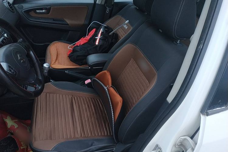 Used Suzuki SX4 2013 1.6L Manual CoolRide Model
