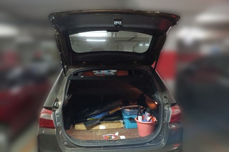 Used Brilliance V5 2016 1.5T Automatic Two-Wheel Drive Smart Version Trunk