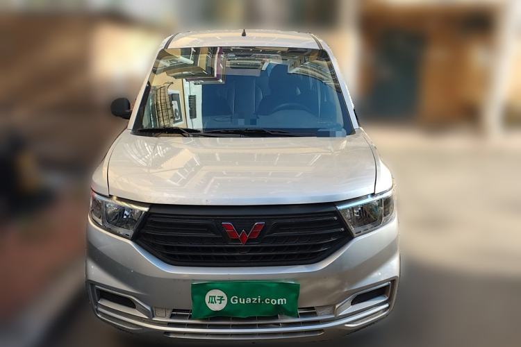 Used Wuling Hongguang V 2022 1.5L Jingqu Edition Electric-Assist LAR