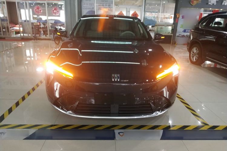 Used Buick L7 2025 Model Aivia
