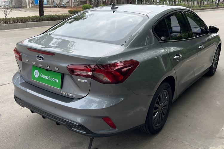 Used Ford Focus 2022 Sedan EcoBoost 180 Automatic Performance Edition