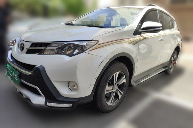 Used Toyota RAV4 2015 2.0L CVT Four-Wheel Drive New Edition