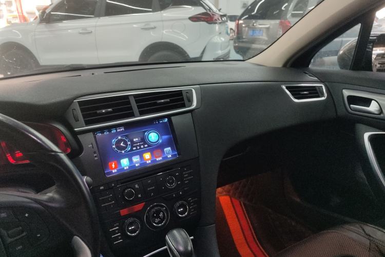 Used DS 5LS 2014 1.8L Elegant Edition VTi140