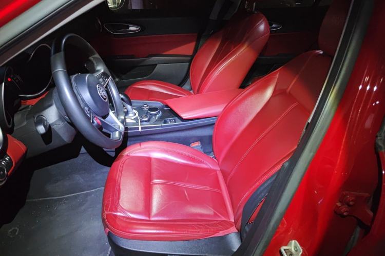 Used Alfa Romeo Giulia 2017 2.0T 200HP Elite Edition