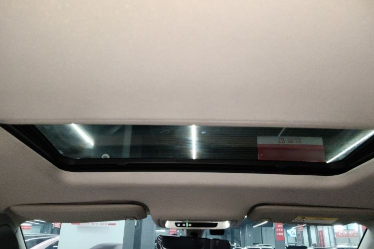 Used Buick Regal 2024 25T Deluxe Edition Headliner