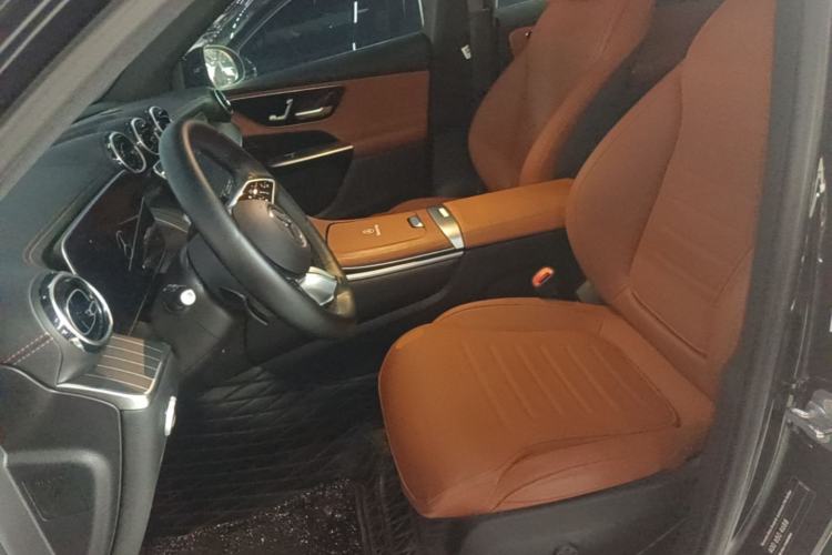 Used Mercedes-Benz GLC 2023 GLC 260 L 4MATIC Dynamic Edition 5-seater
