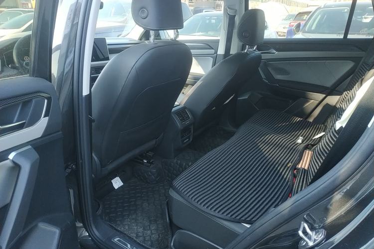 Used Volkswagen Tayron 2024 300TSI Two-Wheel-Drive Luxury Plus Advanced Version Left Rear Seat