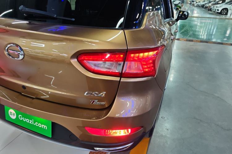 Used GAC Trumpchi GS4 2015 200T G-DCT Luxury Edition
