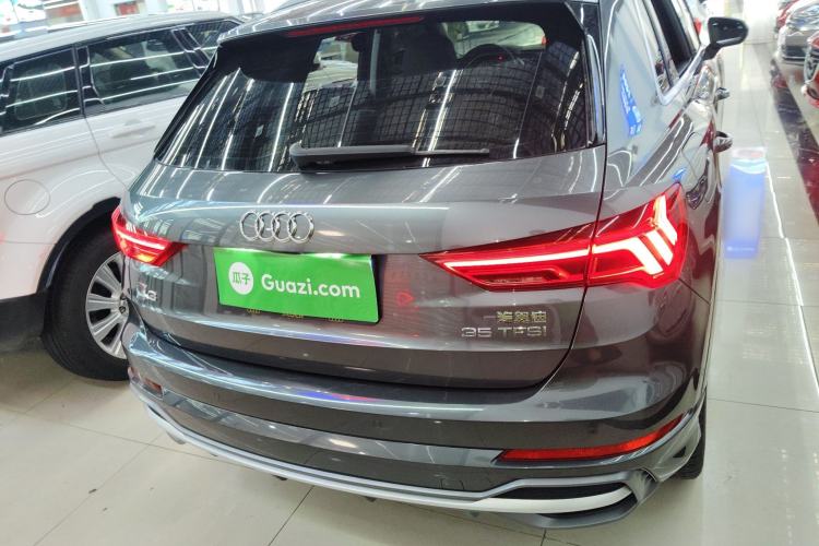 Used Audi Q3 2022 35 TFSI Fashion Dynamic Model