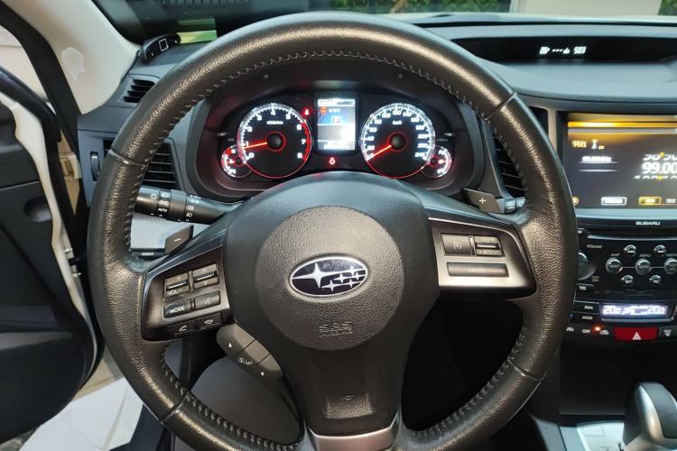 Used Subaru Outback 2014 2.5i Yashang Sport Edition
