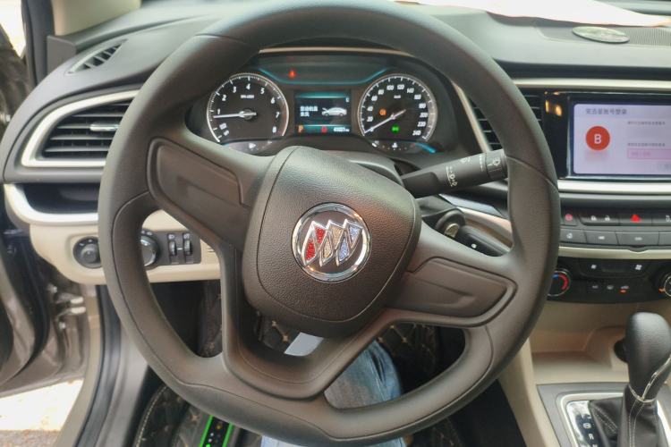 Used Buick GT 2021 Exemplar 1.5L Automatic Elite Version Steering Wheel