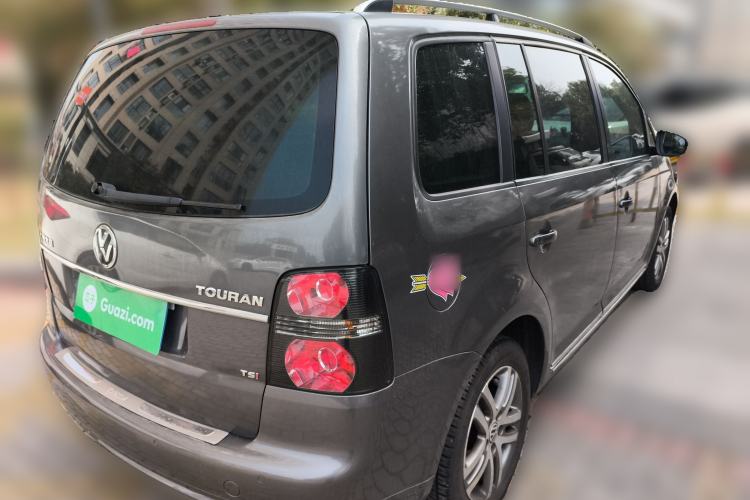 Used Volkswagen Touran 2011 1.4T DSG ZhiZhen Edition 5 Seats Rear Right 45 Deg