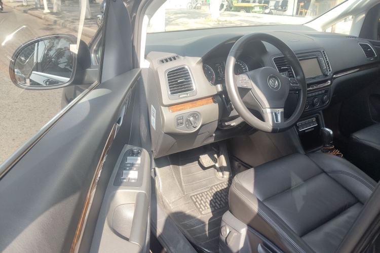 Used Volkswagen Sharan 2015 1.8TSI Comfort Model