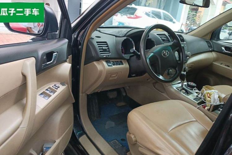 Used Toyota Highlander 2012 2.7L Two-Wheel Drive 7-Seater Elite Edition
