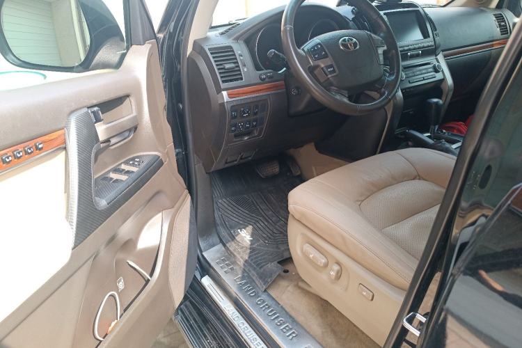 Used Toyota Land Cruiser 2007 4.7L Automatic VX-R
