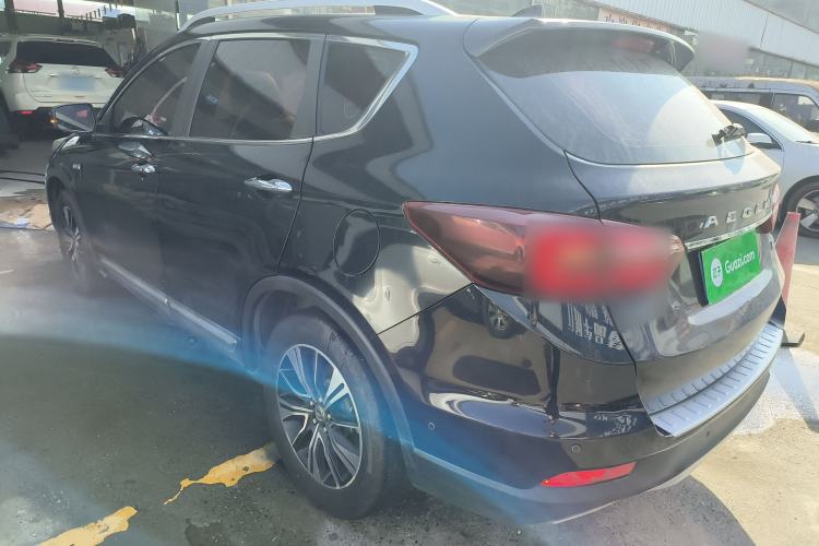 Used Dongfeng Aeolus AX7 2018 Classic 1.6T Automatic Prestige Model
