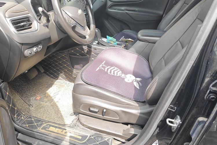 Used Chevrolet Equinox 2019 535T Automatic YuJie Edition China VI Left Front Seat