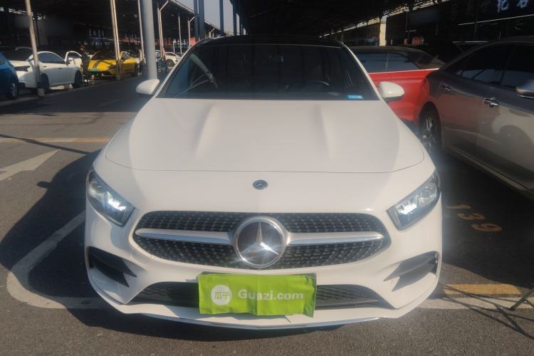 Used Mercedes-Benz A-Class 2022 Second Facelift A 200 L Sport Sedan Fashion Version