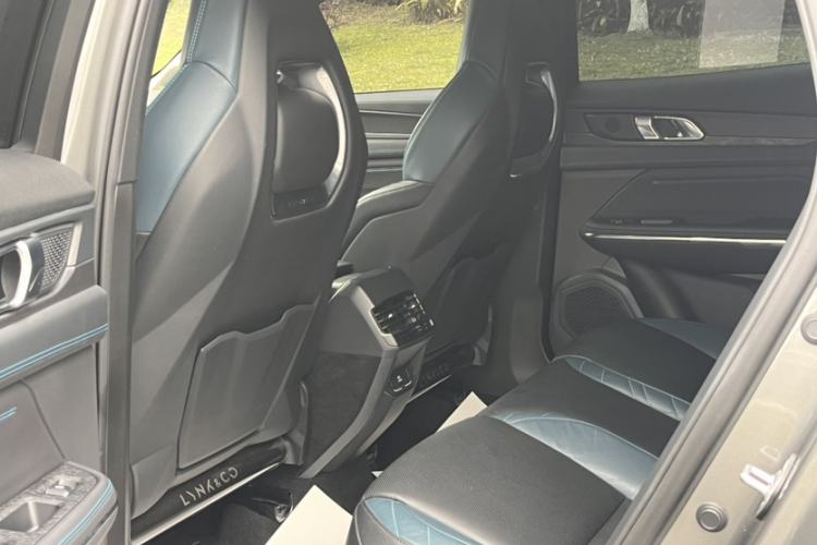 Used Lynk & Co 05 2020 2.0TD Two-Wheel Drive Shine Halo