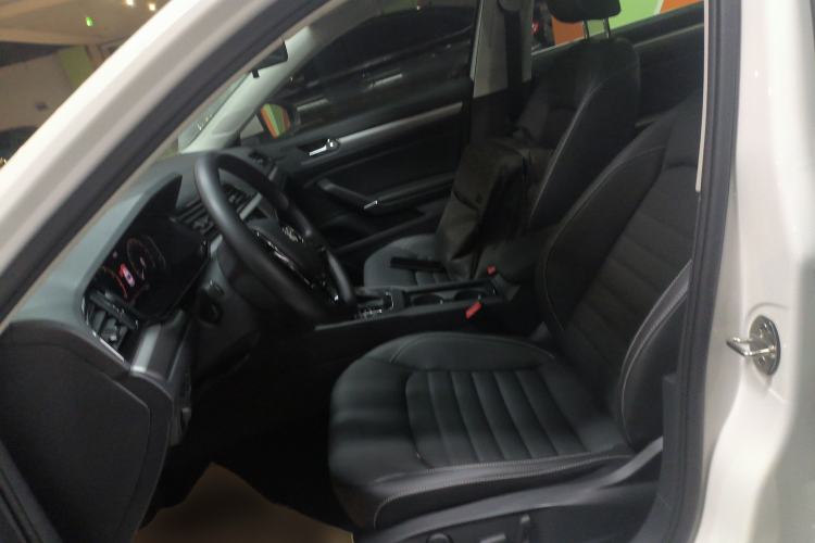 Used Volkswagen Lamando 2021 Revised Version 280TSI DSG Comfort Edition
