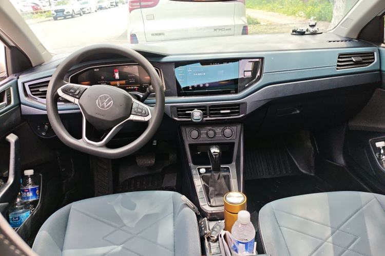 Used Volkswagen Lavida 2025 New Sharp 1.5L Outstanding New Vision Edition Center Console