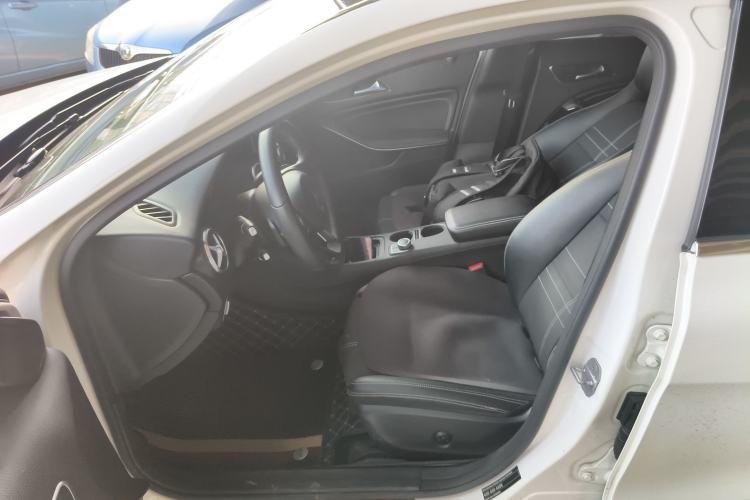 Used Mercedes-Benz A-Class 2016 A 200 Fashion Model Left Front Seat