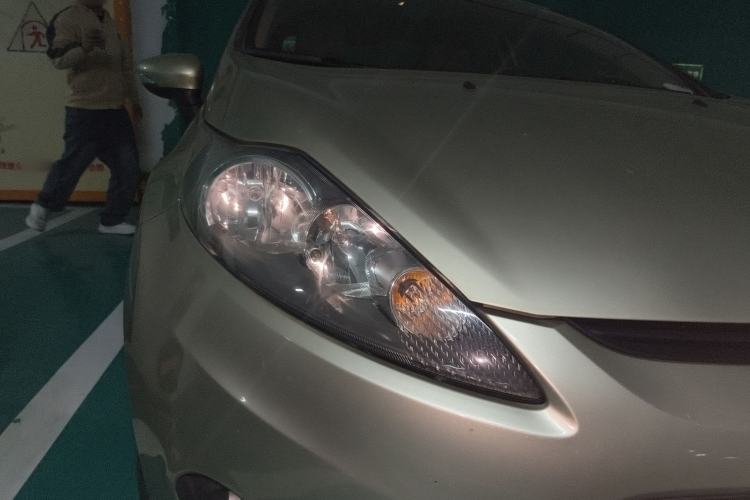 Used Ford Fiesta 2011 Sedan 1.5L Automatic Fashion Edition
