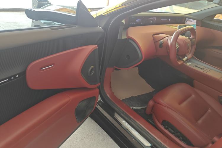 Used Avatr 12 2025 Updated Ultra All-Electric Four-Wheel Drive Driver Seat