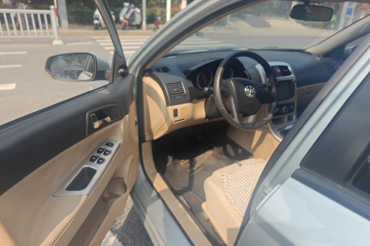 Used Brilliance H330 2013 1.5L Manual Comfort Model
