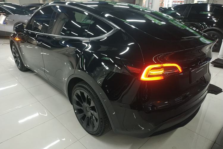 Used Tesla Model Y 2022 Rear-Wheel-Drive Version