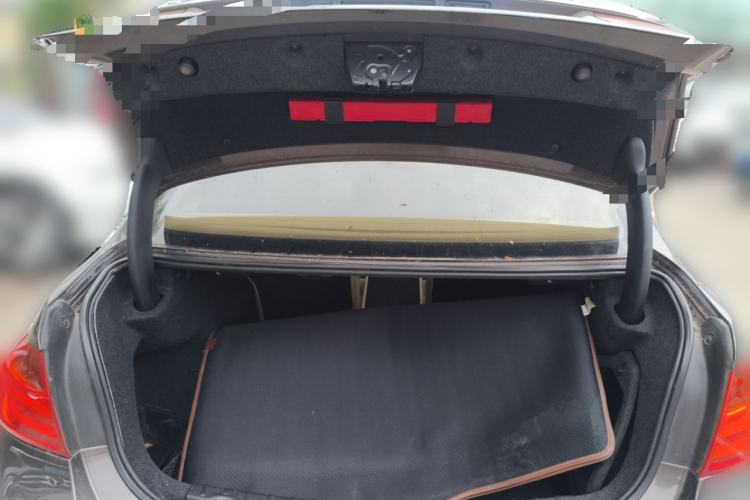 Used BMW 3 Series 2013 320Li Fashion Model
