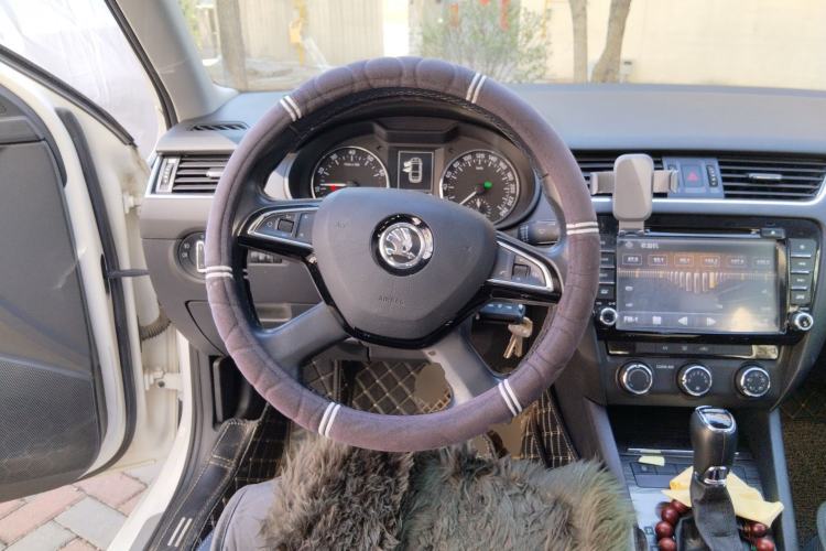 Used Skoda Octavia 2016 1.6L Automatic Smart Drive Edition