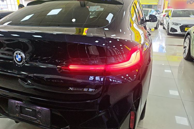 Used BMW X4 2022 xDrive 25i M Sport Package