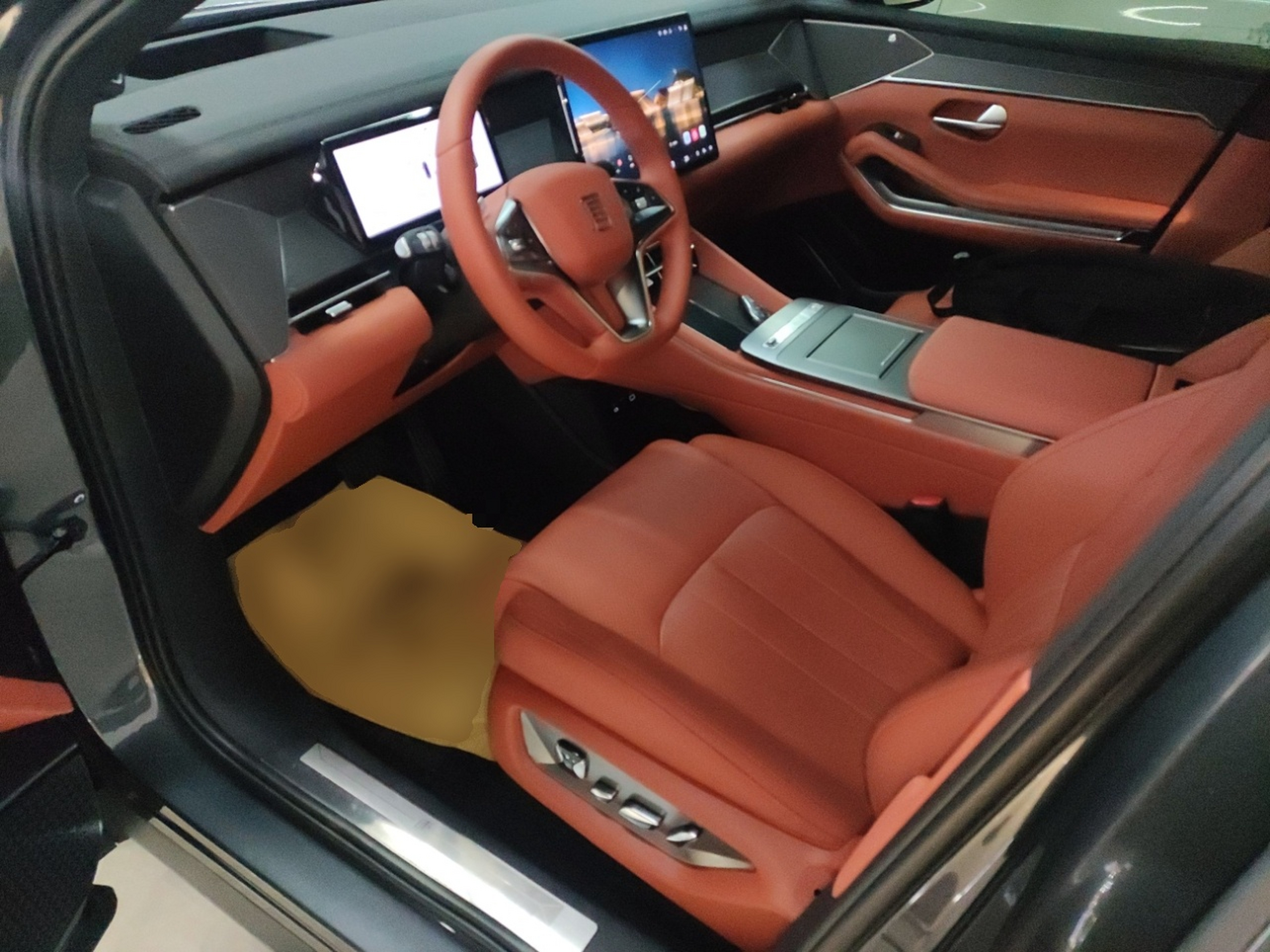 Переднее сиденье в автомобиле