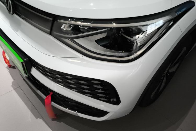 Used Volkswagen ID.6 X 2023 Pure Edition
