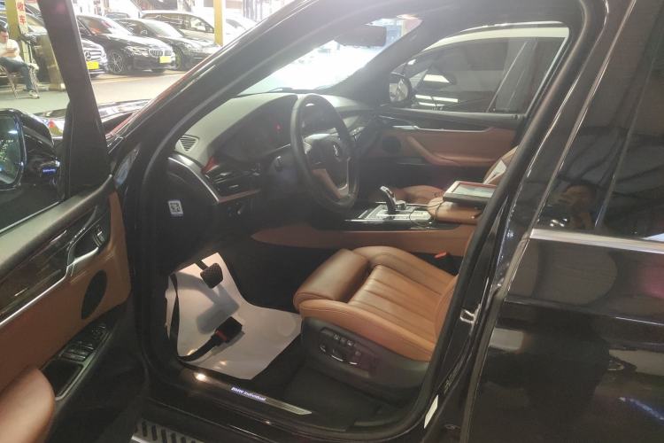 Used BMW X5 2017 xDrive35i Standard Model U.S. Specification
