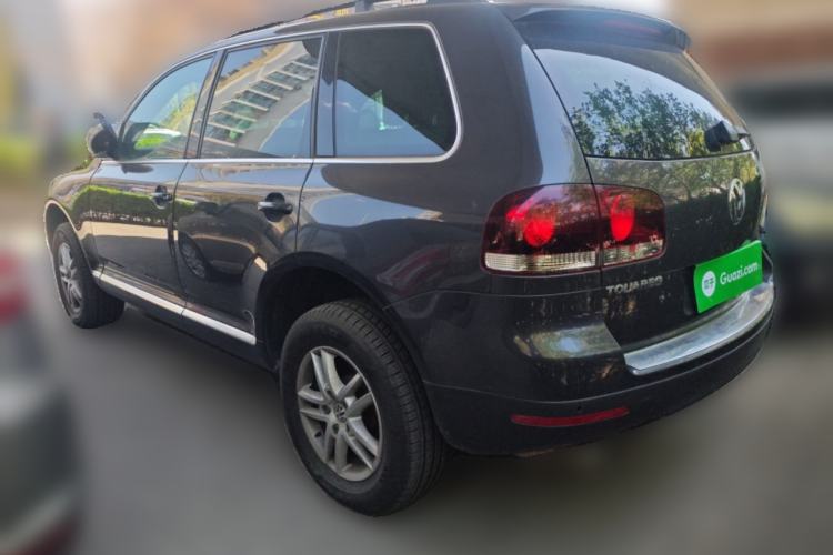 Used Volkswagen Touareg 2007 3.6L Top-Tier Version Rear Left 45 Deg