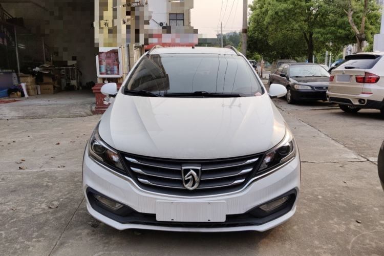 Used Baojun 310W 2017 1.5L Manual Comfort Version China V Front