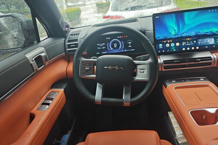 Used Formula Leopard Tai 7 2025 Model 200 km Two-Wheel Drive Max Edition
