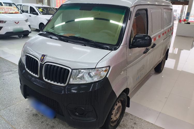 Used Jinbei Hiace X30 2020 1.5L Van Super-Enjoyment Model China VI Standard SWC15M