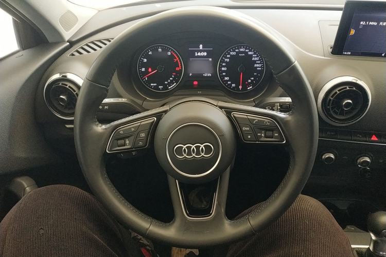 Used Audi A3 2020 Sportback 35 TFSI Fashion Edition China VI Emission Standard
