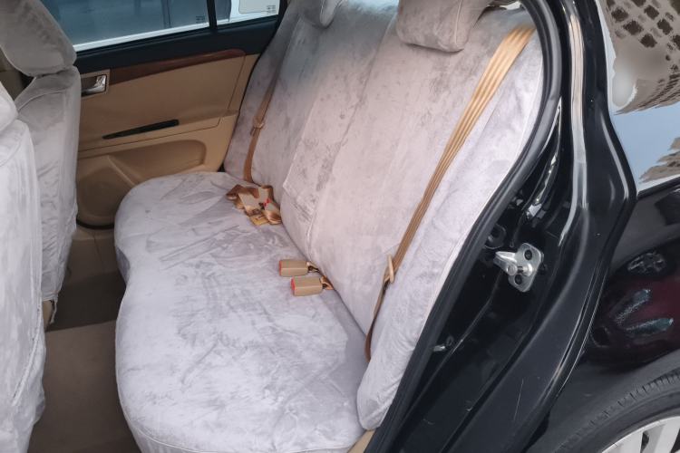 Used Roewe 350 2014 1.5L Automatic Xunyue Version
