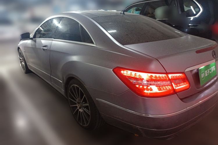 Used Mercedes-Benz E-Class 2010 E 260 CGI Coupe