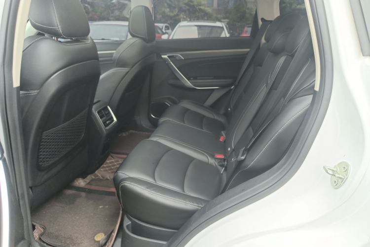 Used Geely Auto Emgrand X7 Sport 2020 1.5TD Automatic Smart Connect PRO Left Rear Seat