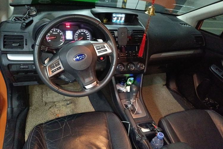 Used Subaru XV 2014 2.0i Luxury Edition Center Console