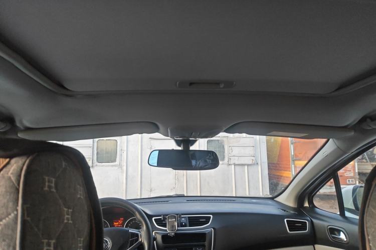 Used Dongfeng Aeolus L60 2015 1.8L Manual New Enjoyment Version