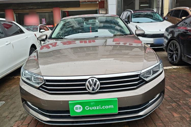 Used Volkswagen Magotan 2018 Facelift 330TSI DSG Luxury Model Front